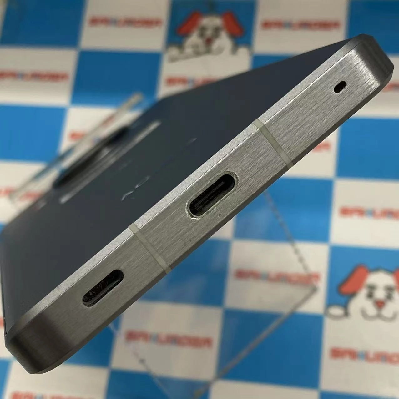 AQUOS R7 256GB シルバー A202SH SoftBank版SIMフリー 訳あり品