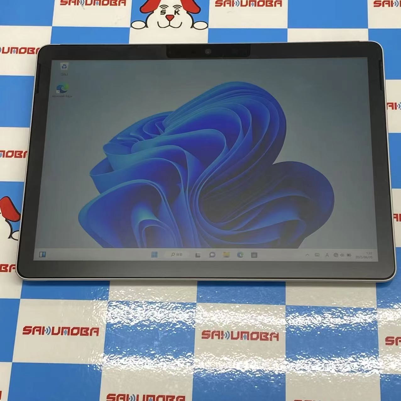 Microsoft Surface Go 3  Wi-Fiモデル 4GB/64GB プラチナ 8V6-00015