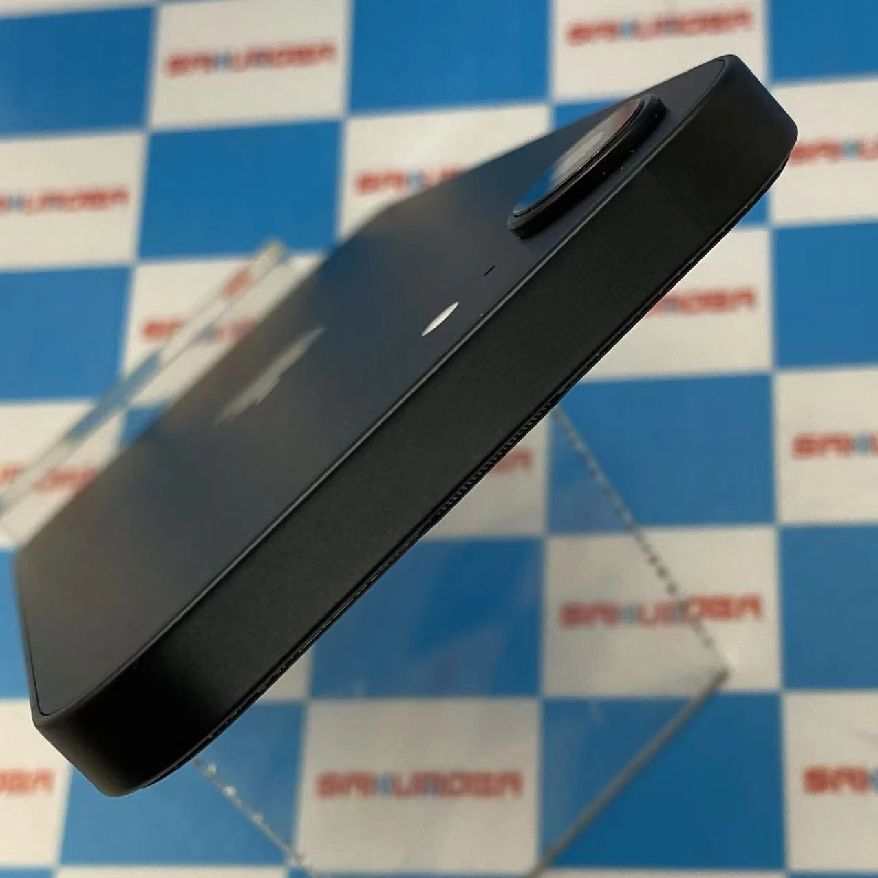 iPhone 16e 128GB ブラック MD1Q4J/A SoftBank版SIMフリー 新品同様