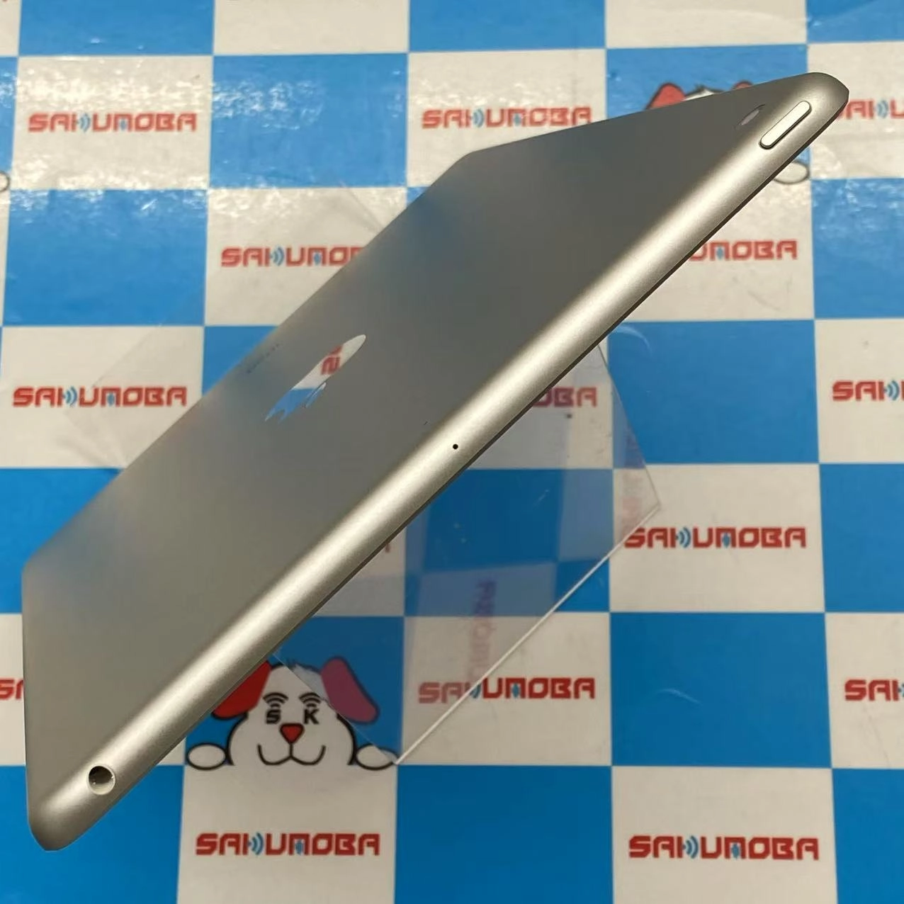 iPad 第7世代 Wi-Fiモデル 128GB シルバー MW782J/A 新品同様