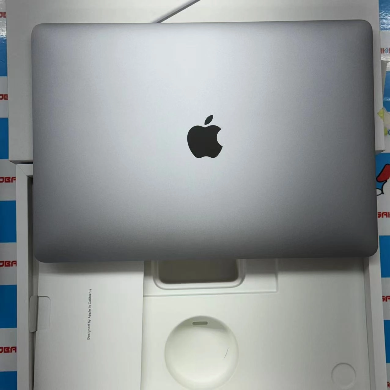 MacBook Pro 13インチ 2020 1.4GHz Core i5 ８GB/256GB スペースグレー MXK32J/A 美品