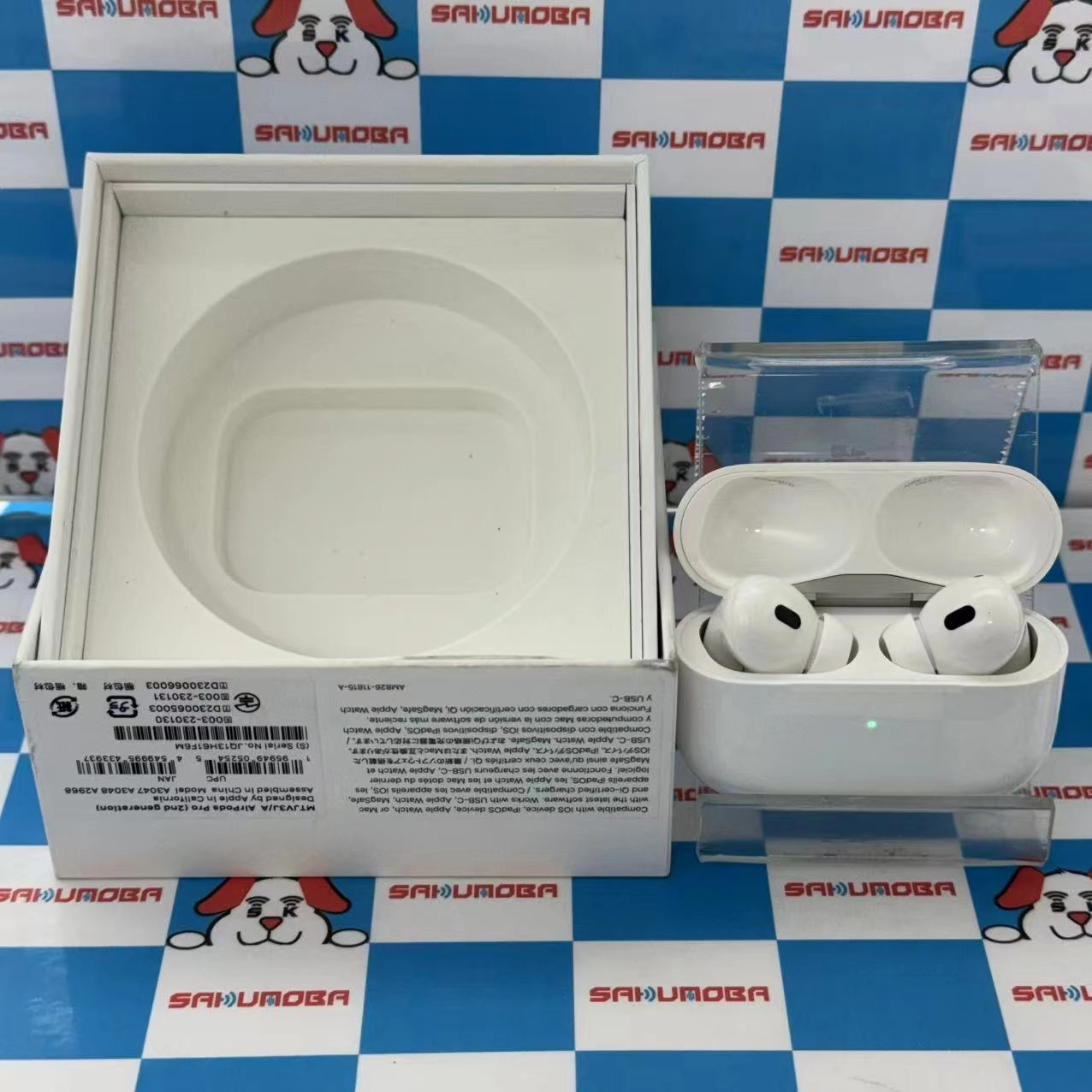 AirPods Pro 第2世代 MagSafe充電ケース(USB-C)付き ホワイト MTJV3J/A