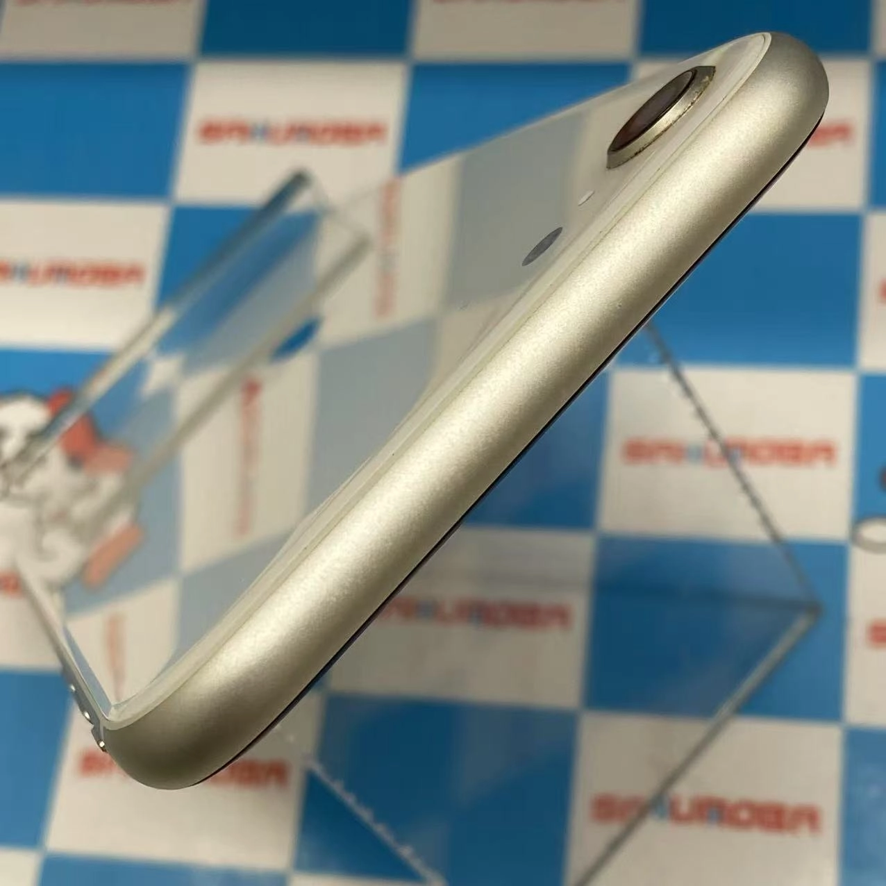 iPhoneSE 第3世代 128GB スターライト MMYG3J/A SoftBank版SIMフリー