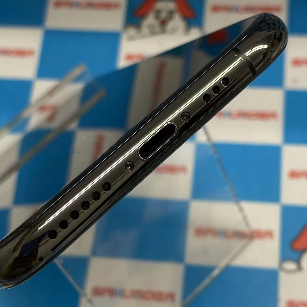 iPhoneXS 64GB スペースグレイ MTAW2J/A AU版SIMフリー au