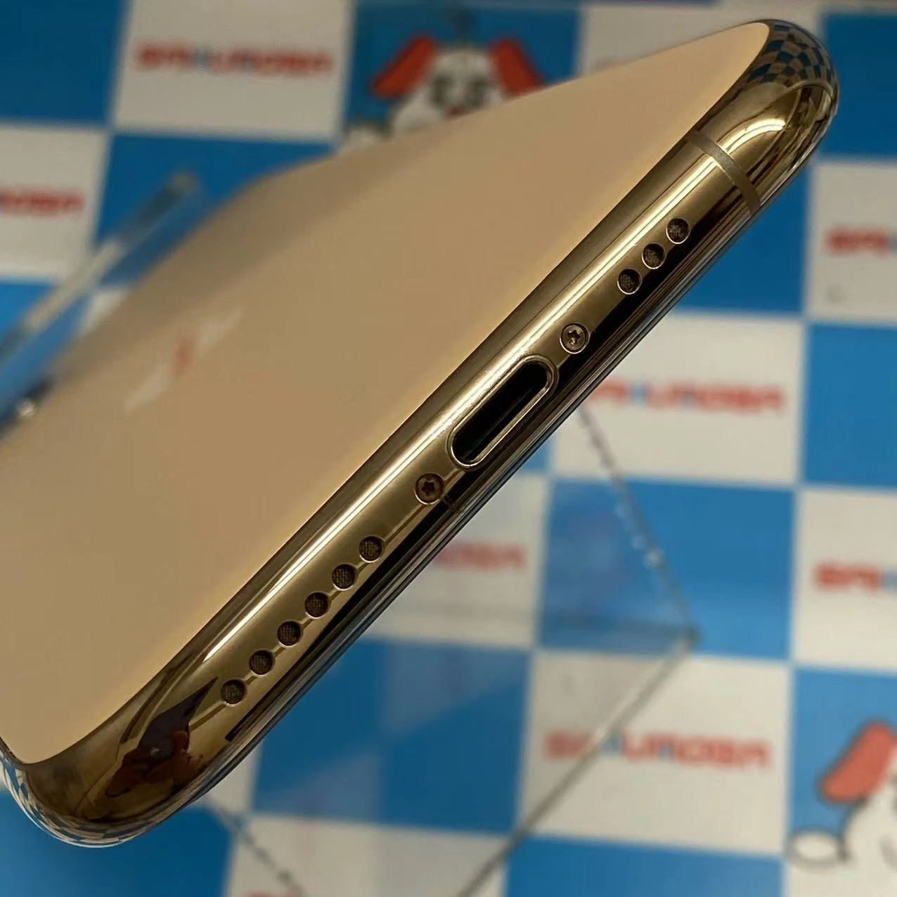 iPhone11 Pro 64GB ゴールド MWC52J/A SIMロック解除済 au 美品