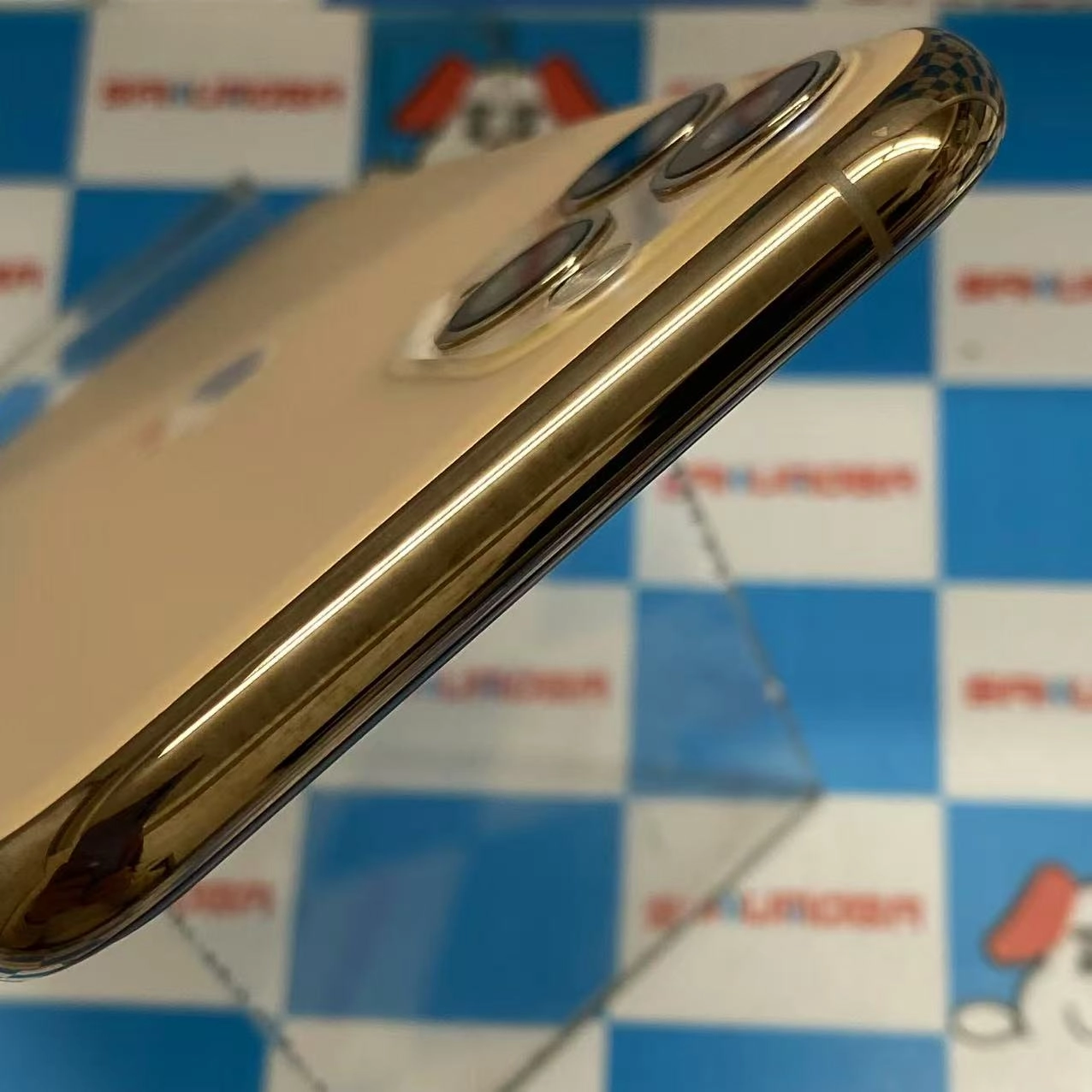 iPhone11 Pro 64GB ゴールド MWC52J/A SIMロック解除済 au 美品