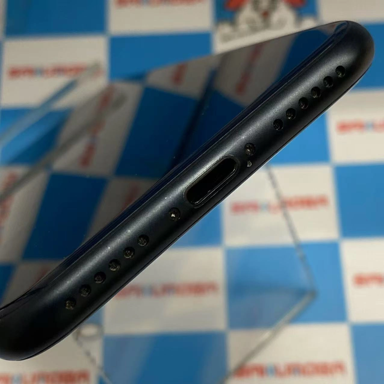 iPhoneSE 第3世代 64GB ミッドナイト MMYC3J/A SoftBank版SIMフリー