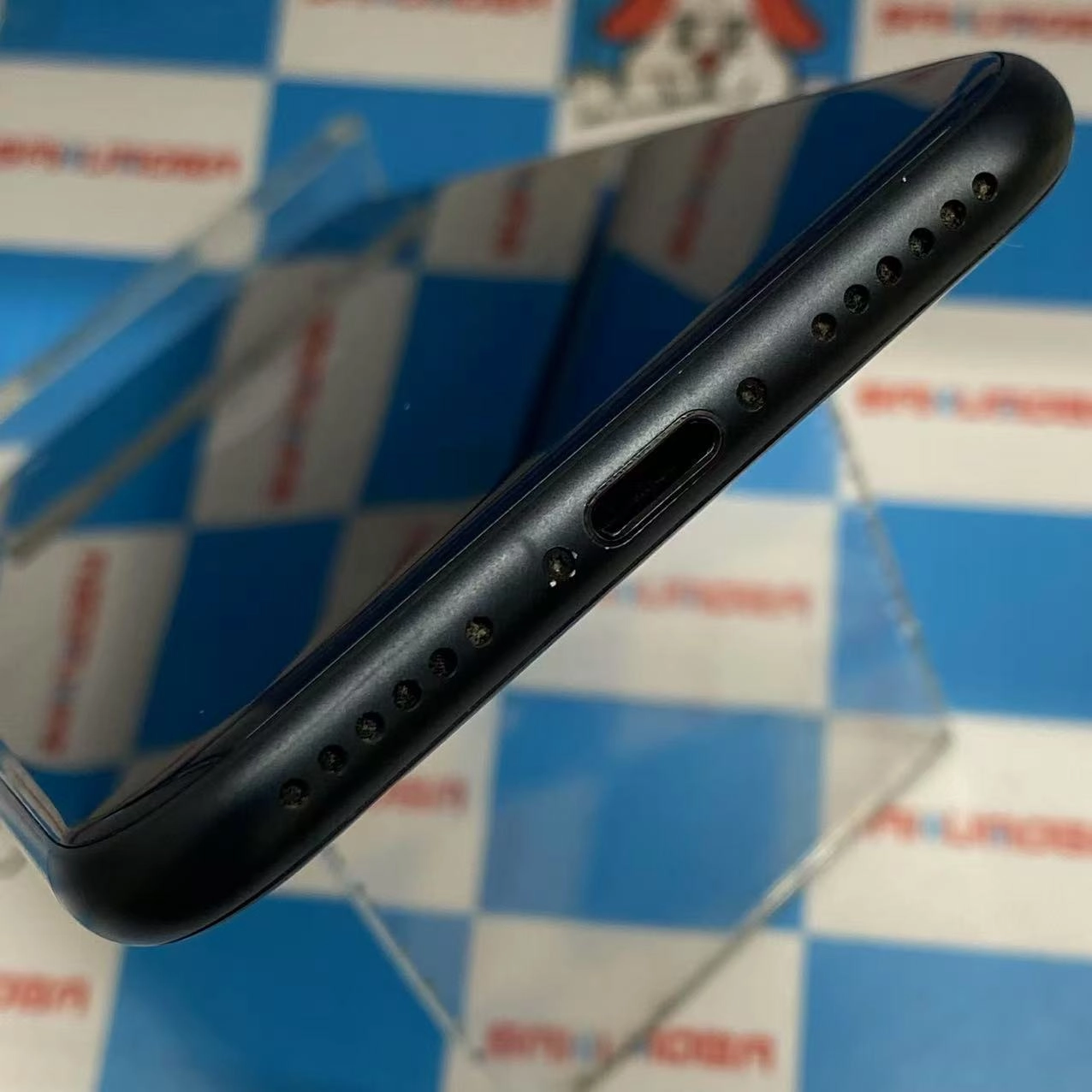 iPhoneSE 第3世代 64GB ミッドナイト MMYC3J/A SoftBank版SIMフリー