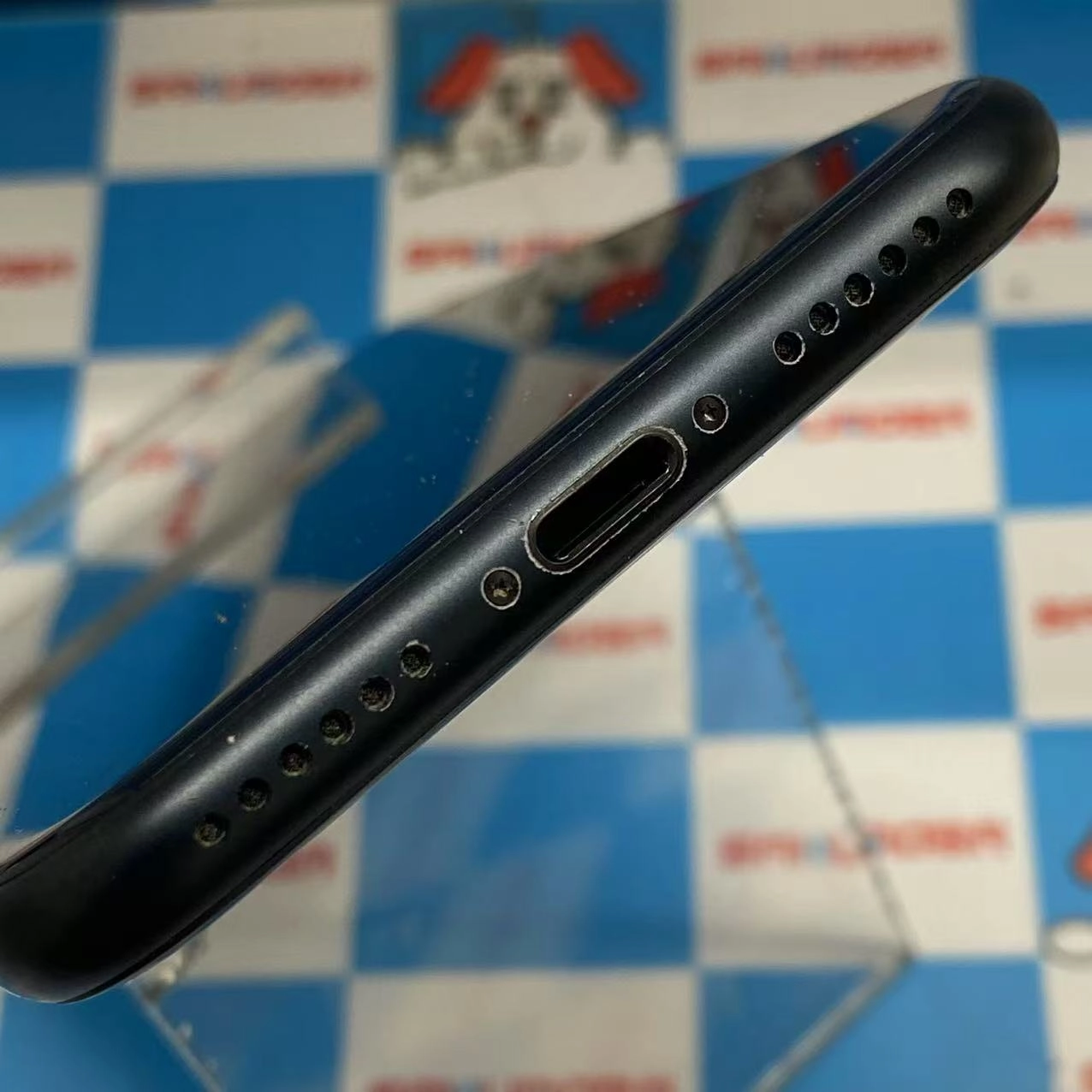 iPhoneSE 第3世代 64GB ミッドナイト MMYC3J/A SoftBank版SIMフリー