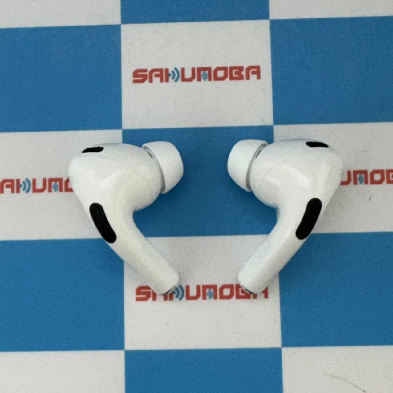 Airpods Pro 第2世代 ー ホワイト MQD83J/A