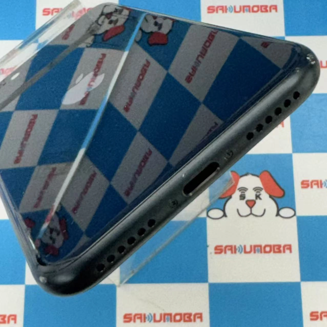 iPhoneSE 第3世代 64GB ミッドナイト MMYC3J/A docomo版SIMフリー