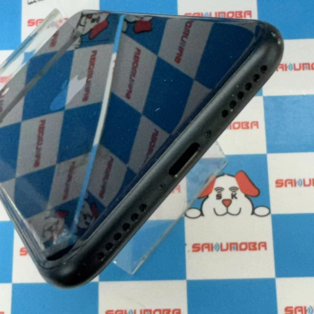 iPhoneSE 第3世代 64GB ミッドナイト MMYC3J/A docomo版SIMフリー