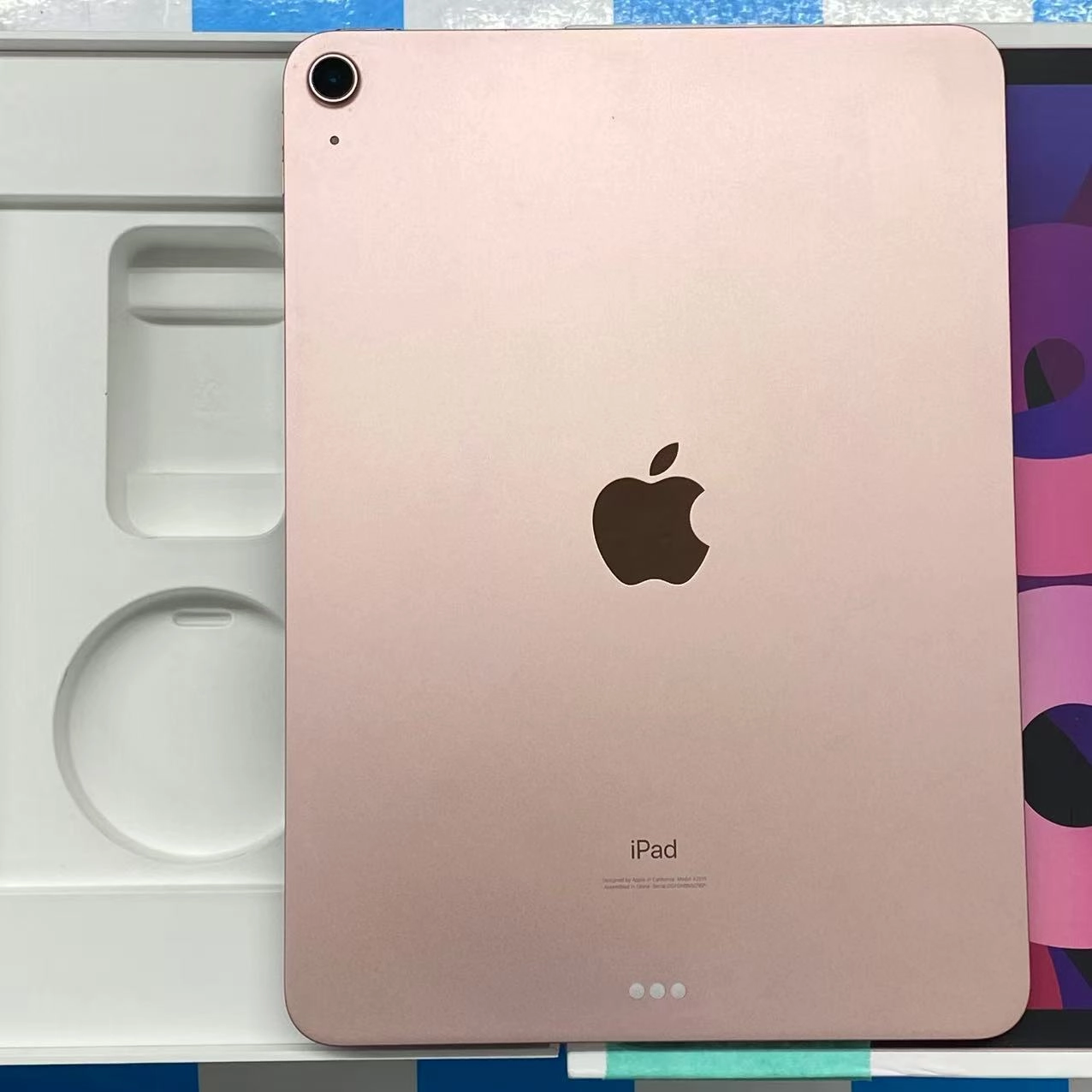 iPad Air 第4世代 Wi-Fiモデル 64GB ローズゴールド MYFP2J/A