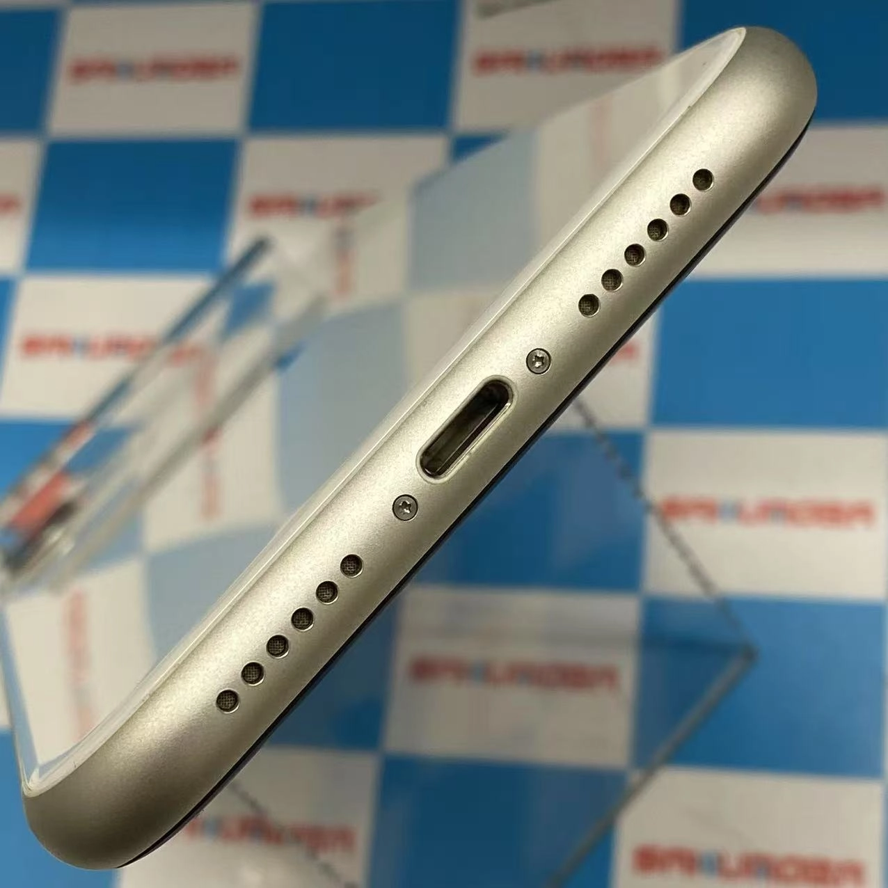 iPhone11 256GB ホワイト NWM82J/A SoftBank版SIMフリー