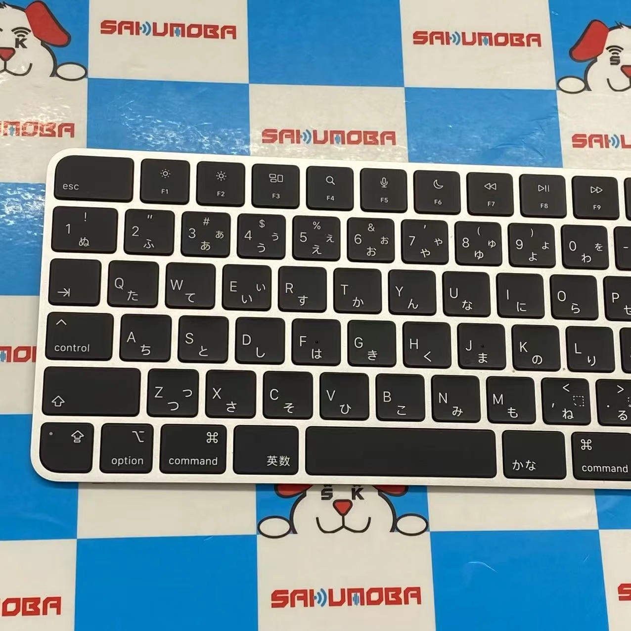 Magic Keyboard テンキー付き 日本語(JIS)  ブラック MMMR3J/A 美品 **
