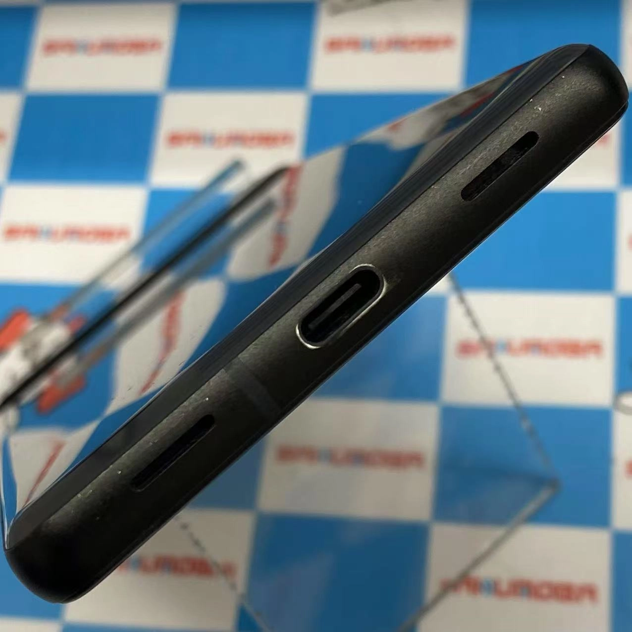 Google Pixel 6a 128GB Charcoal GB17L AU版SIMフリー