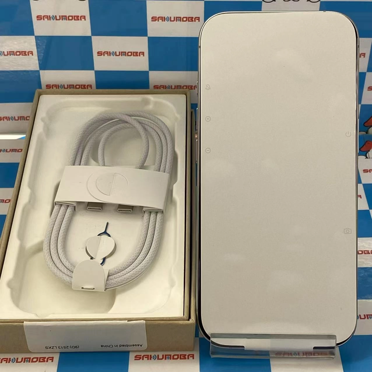 iPhone16 Pro 256GB ホワイトチタニウム NYN13J/A SoftBank版SIMフリー 交換未使用品