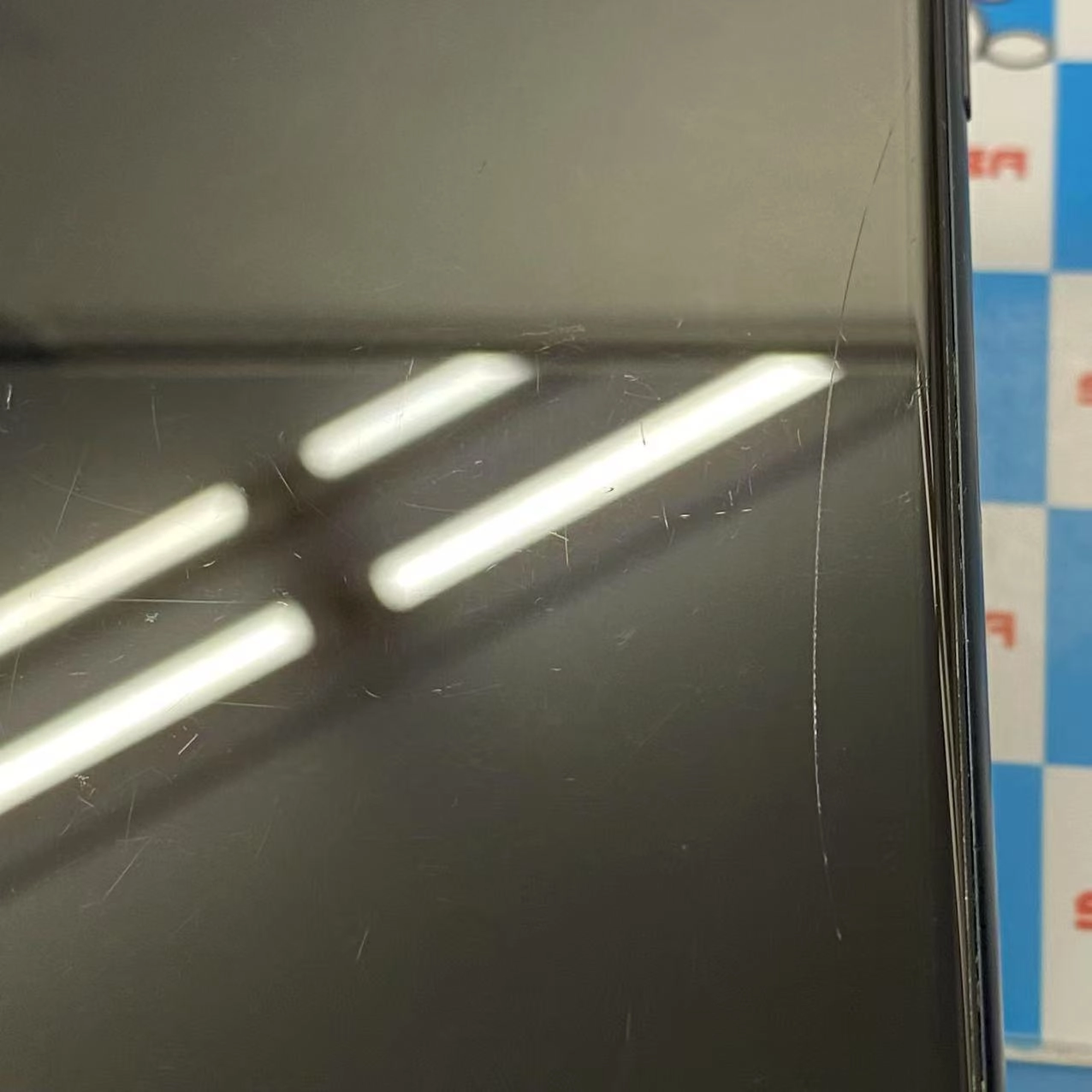 iPhoneSE 第3世代 64GB ミッドナイト MMYC3J/A docomo版SIMフリー