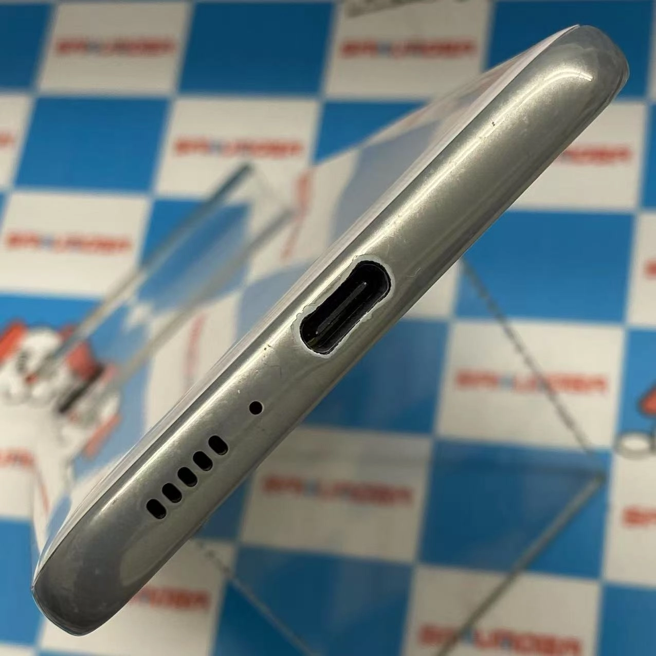 Galaxy A41 64GB ホワイト SC-41A SIMロック解除済 docomo