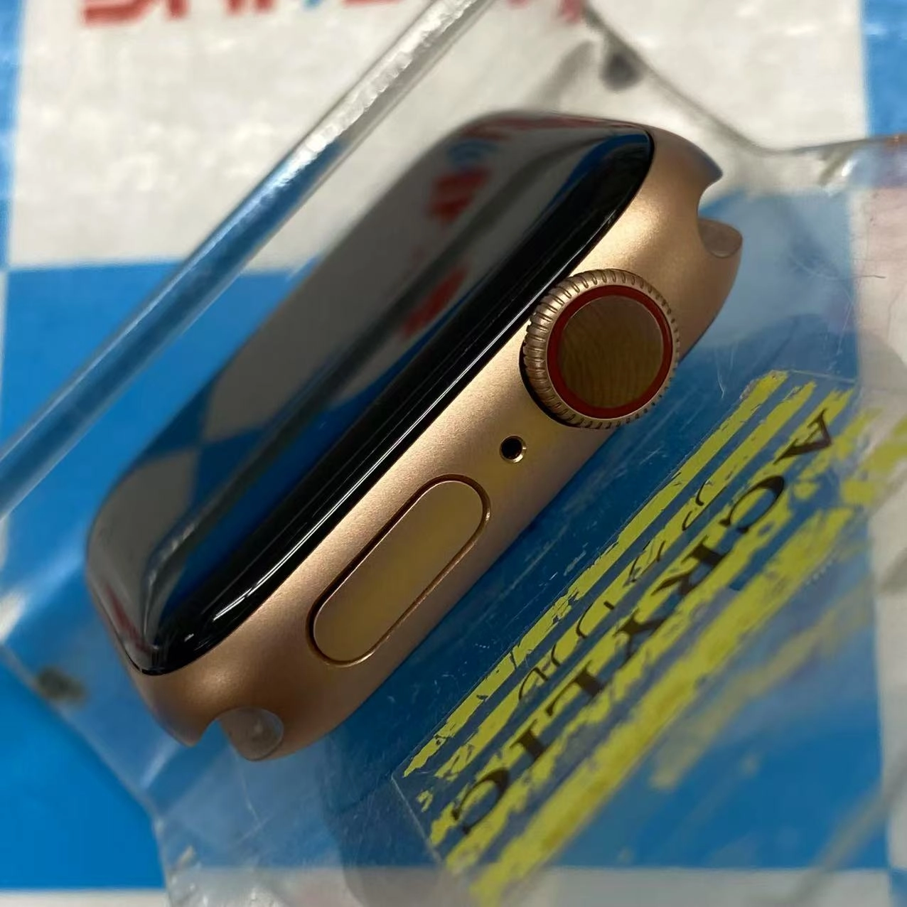 Apple watch Series6 40mm GPS+Cellular - ゴールド M0DP3J/A SIMフリー