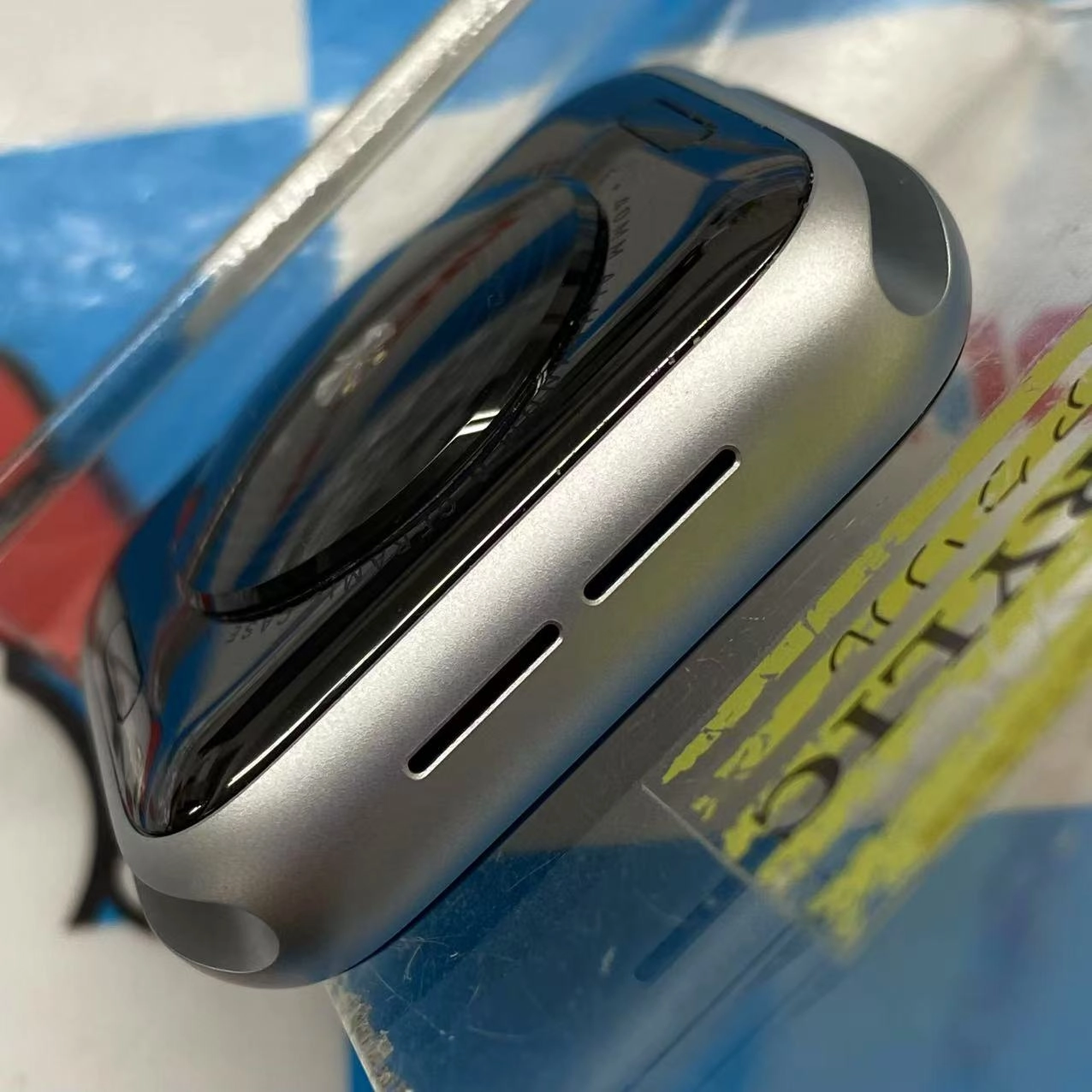 Apple Watch SE 第1世代 40mm GPSモデル 32GB シルバー MYDM2J/A 新品同様