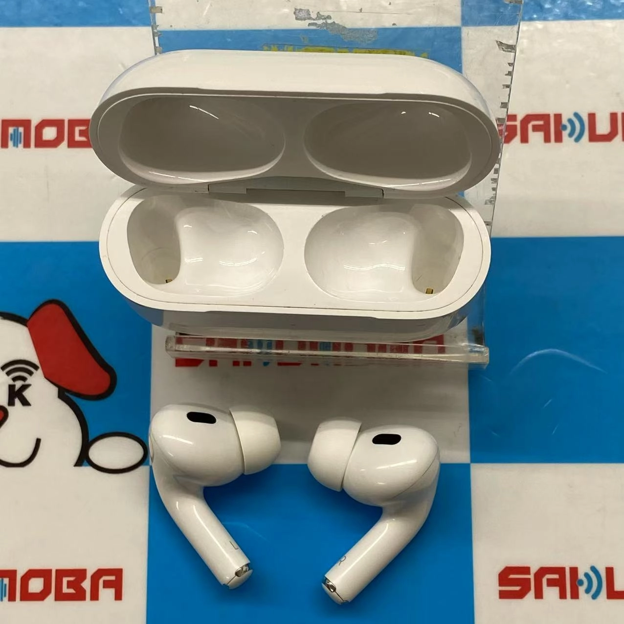 Airpods Pro 第2世代 ー ホワイト MQD83J/A