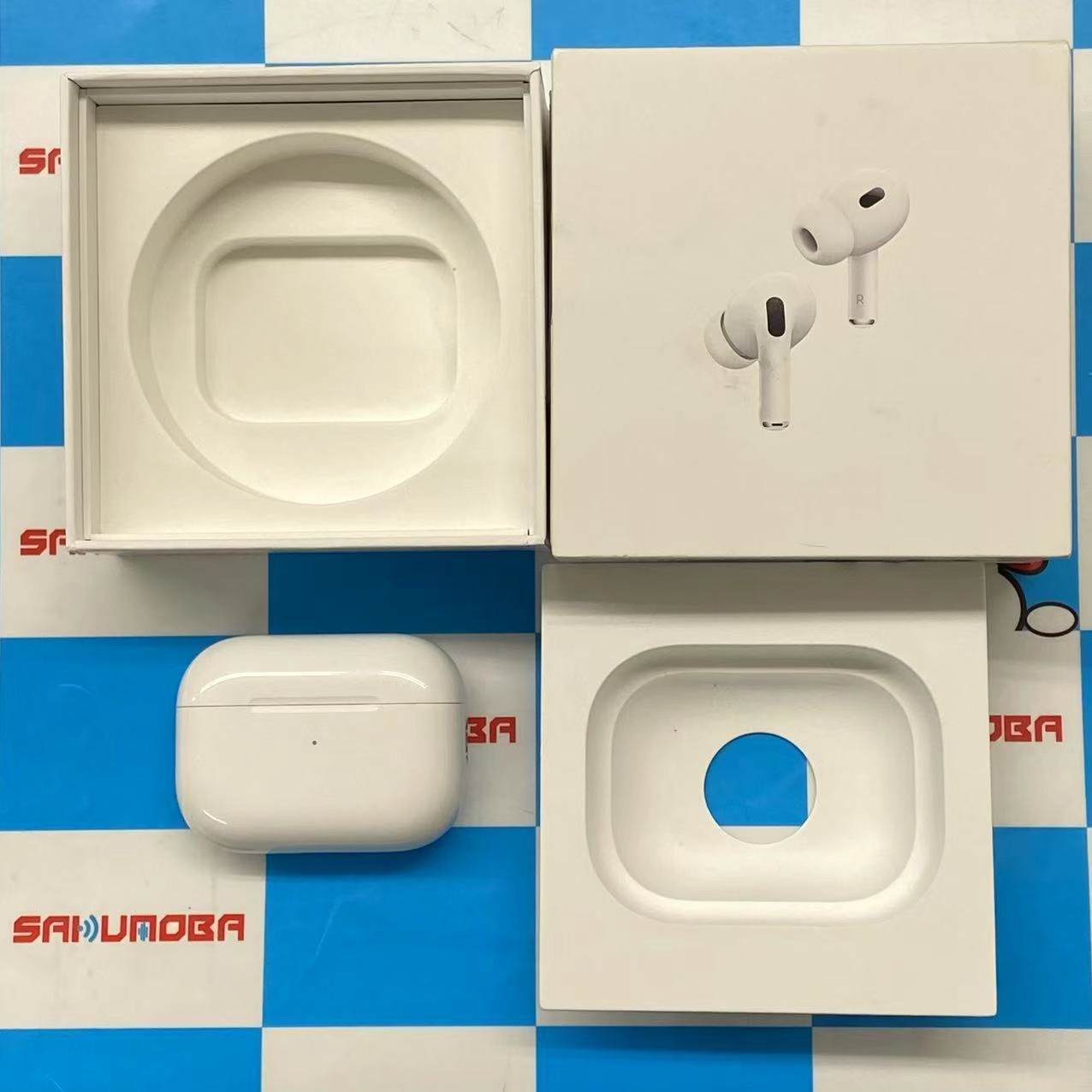 AirPods Pro 第2世代 MagSafe充電ケース(USB-C)付き ホワイト MTJV3J/A