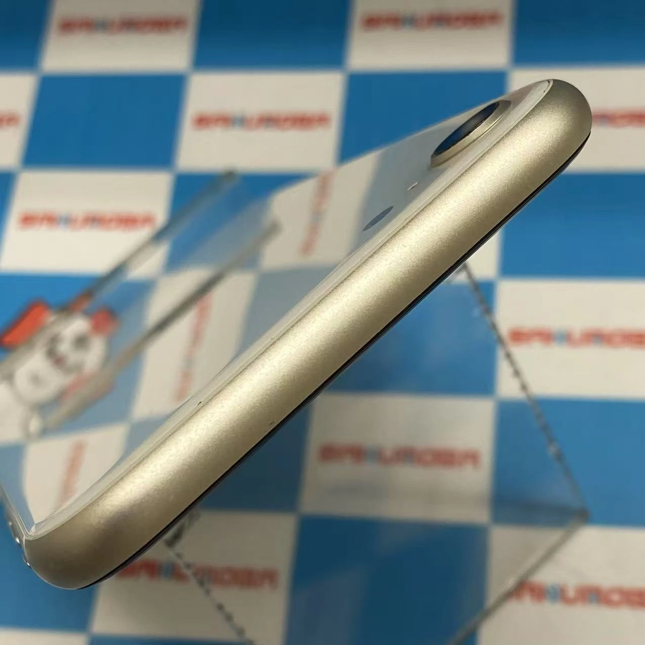 iPhoneSE 第3世代 64GB スターライト MMYD3J/A SoftBank版SIMフリー