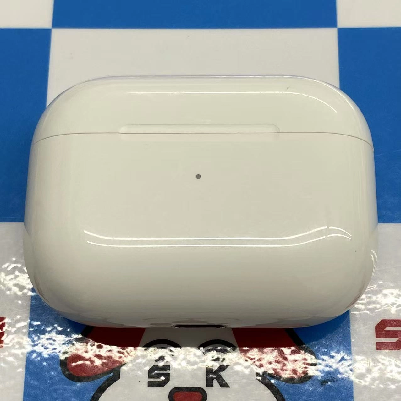 AirPods Pro 第2世代 MagSafe充電ケース(USB-C)付き ホワイト A2968