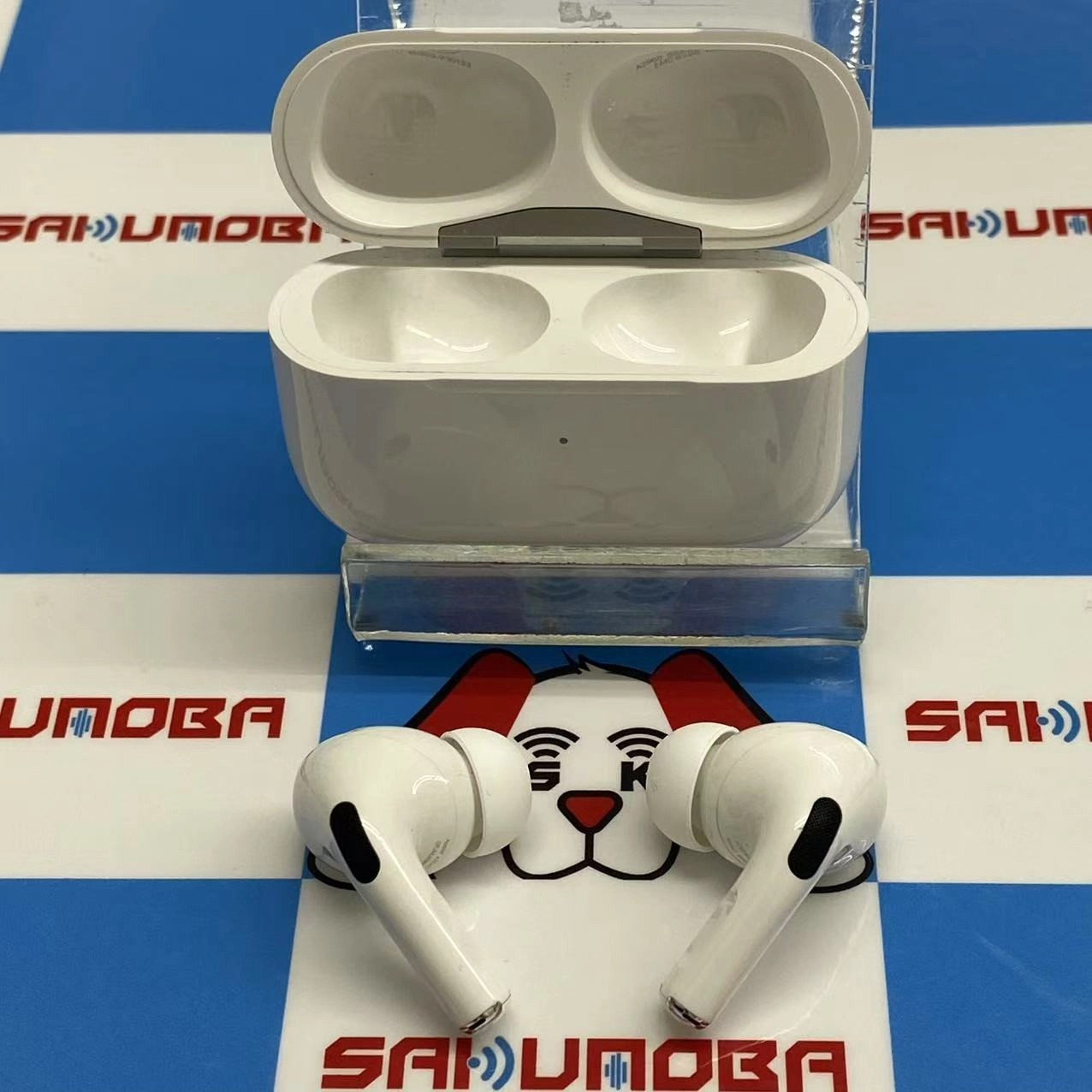 AirPods Pro 第2世代 MagSafe充電ケース(USB-C)付き ホワイト A2968