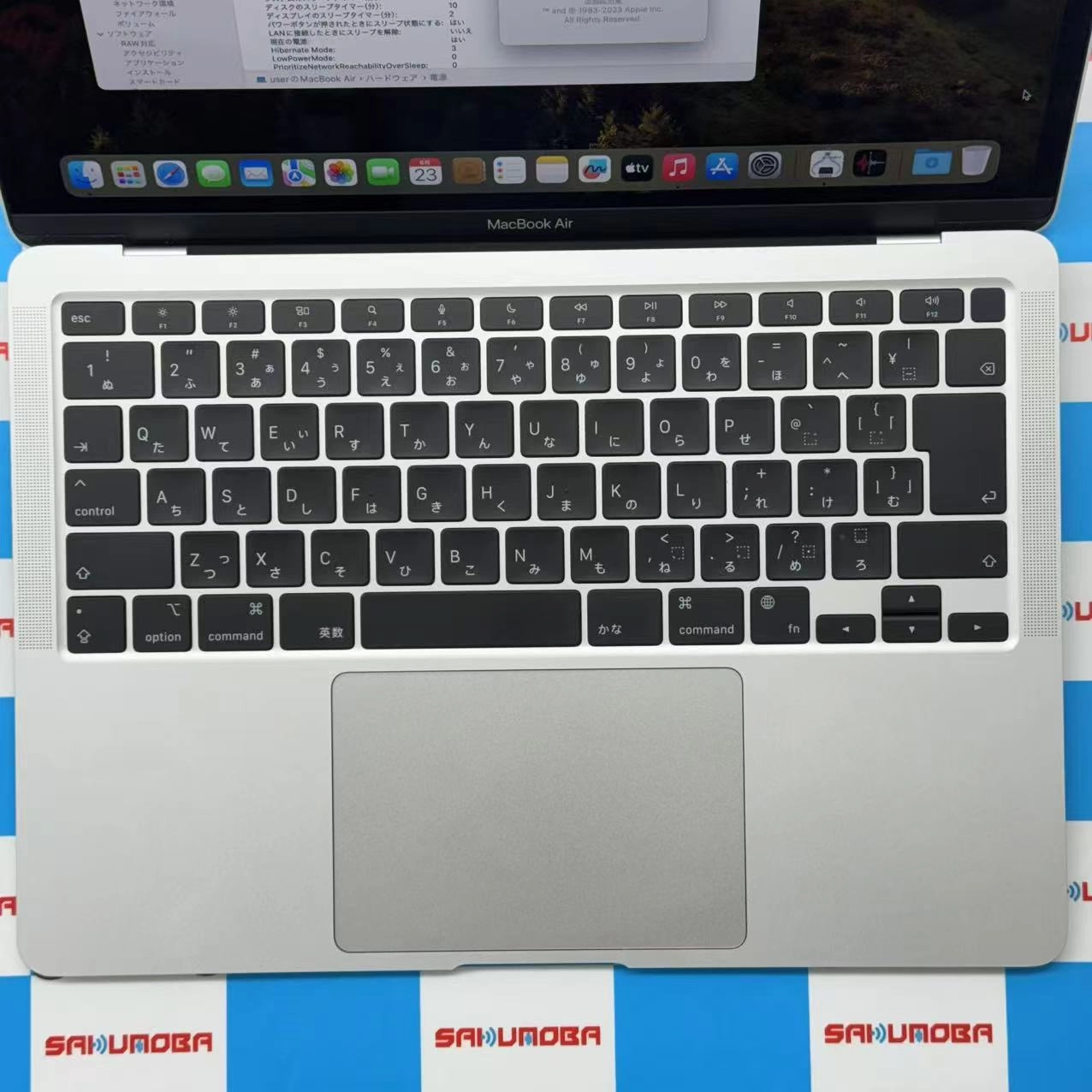 MacBook Air 13インチ Late2020 Apple M1 8CPU 7GPU 8GB/256GB シルバー MGN93J/A 美品