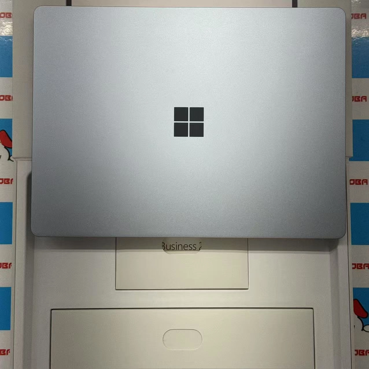 Surface Laptop Go Core i5-1035G1 8GB/128GB アイス ブルー THH-00034 新品同様