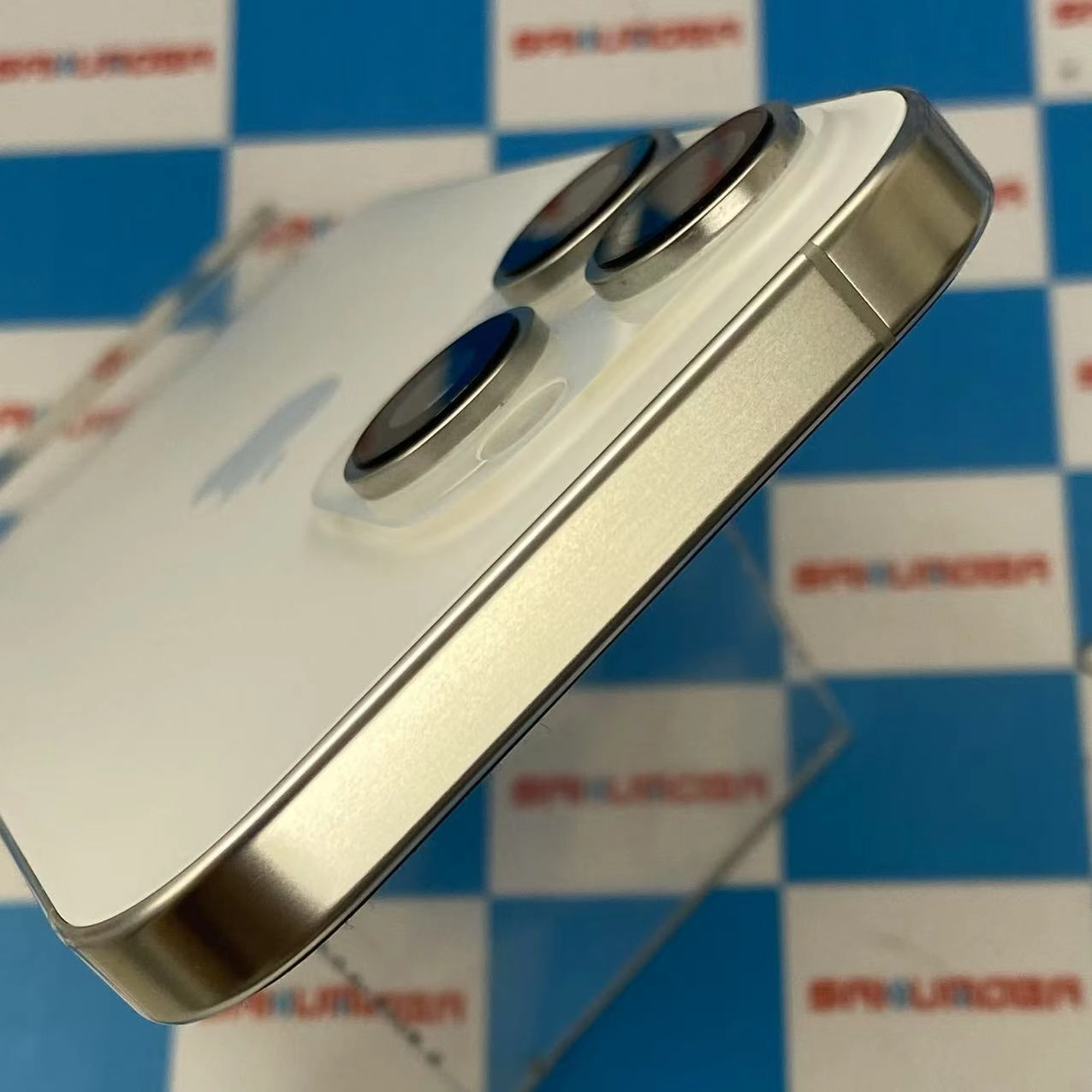 iPhone16 Pro 1TB ホワイトチタニウム MYN93J/A SIMフリー 新品同様