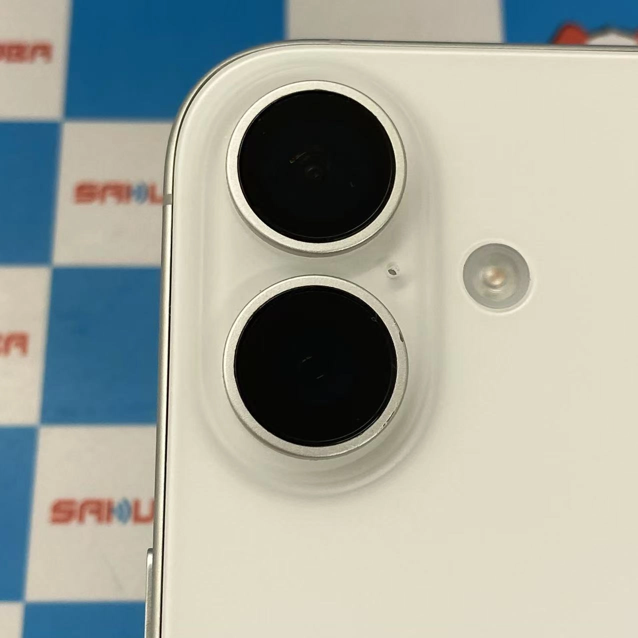 iPhone16 256GB ホワイト MYDX3J/A AU版SIMフリー au