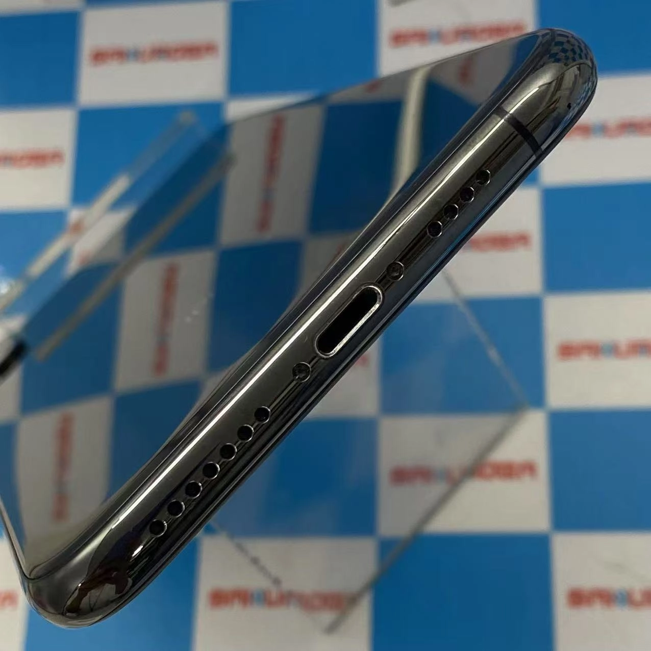 iPhoneXS Max 64GB スペースグレイ MT6Q2J/A SoftBank版SIMフリー 美品