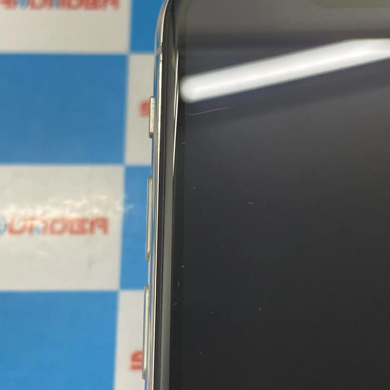 iPhoneX 64GB シルバー MQAY2J/A docomo版SIMフリー