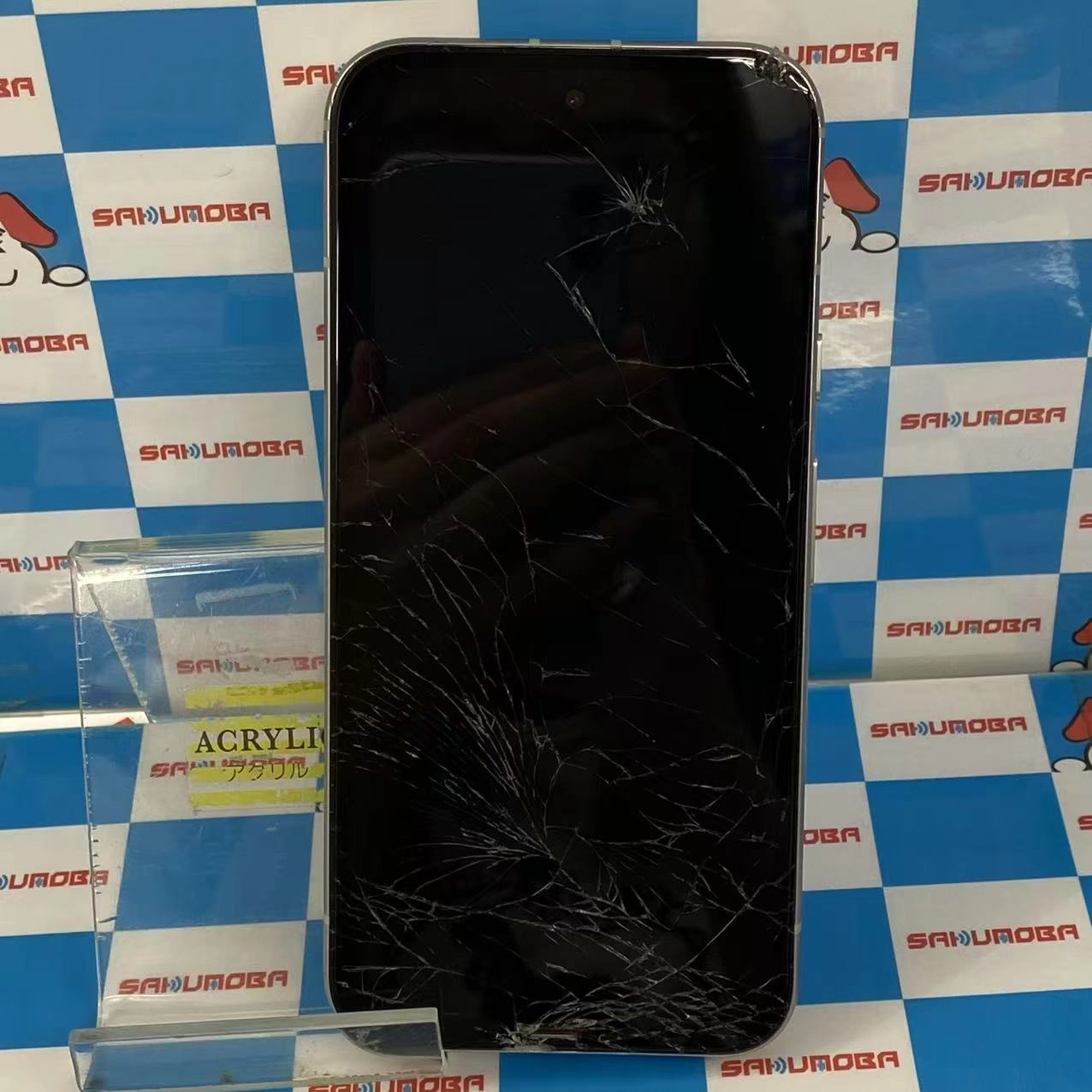 Google Pixel 8a 128GB Porcelain - docomo版SIMフリー ジャンク品