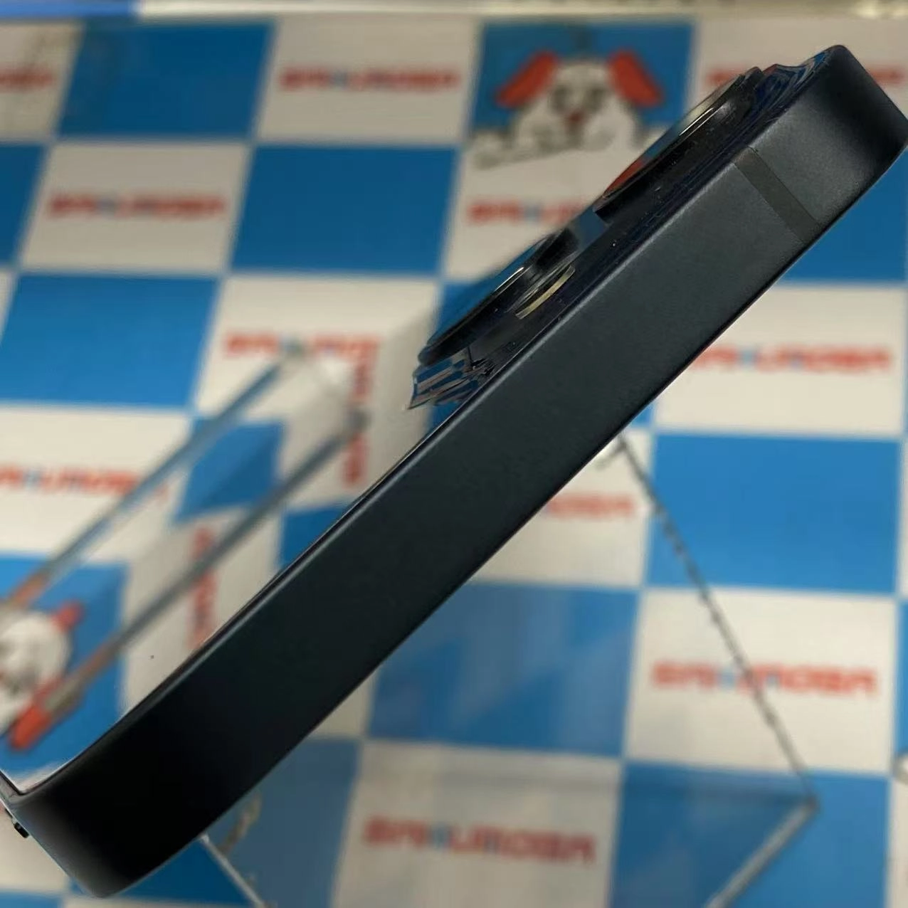 iPhone13 128GB ミッドナイト MLNC3J/A docomo版SIMフリー 美品