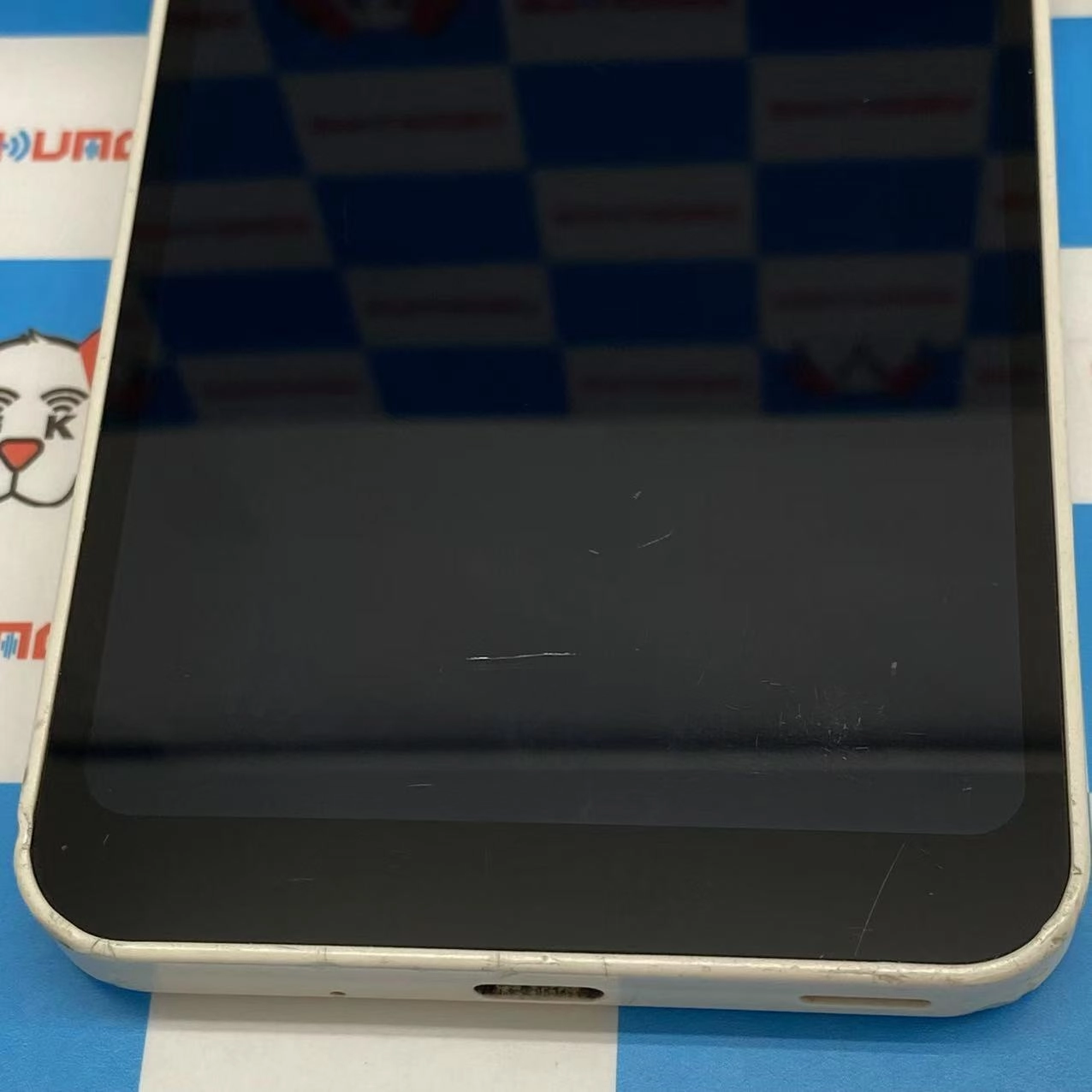 AQUOS wish2 64GB ホワイト SH-51C docomo