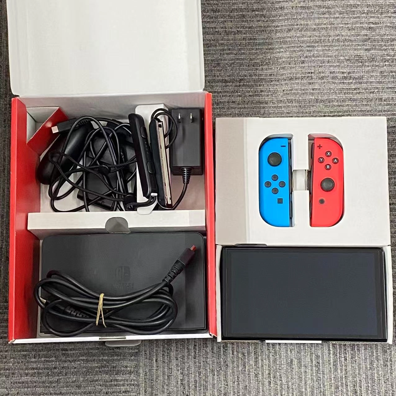 Nintendo Switch(有機ELモデル) 2021年モデル 64GB ネオンブルー・ネオンレッド HEG-S-KABAA