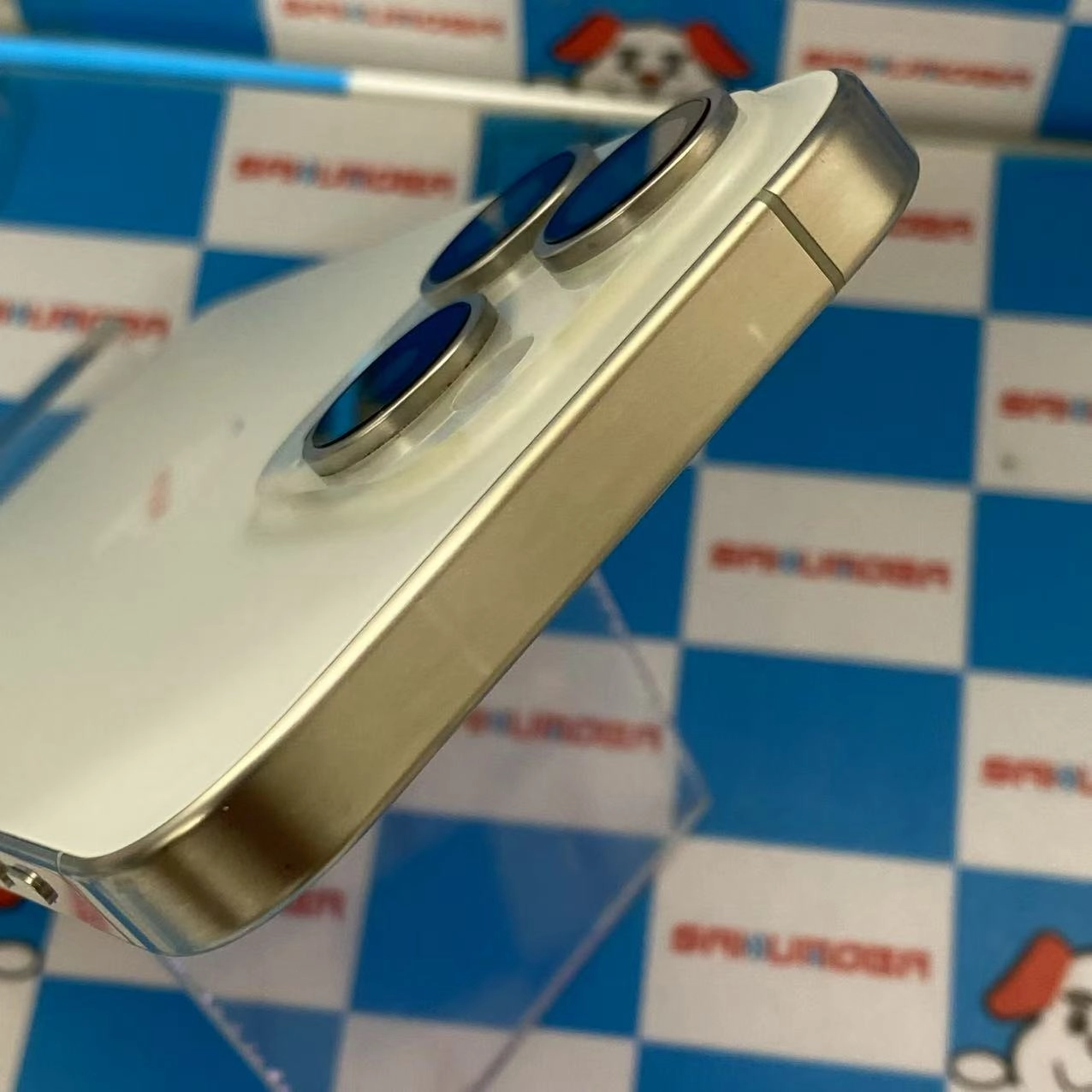 iPhone15 Pro 128GB ホワイトチタニウム MTU83J/A SIMロック解除済 au 美品