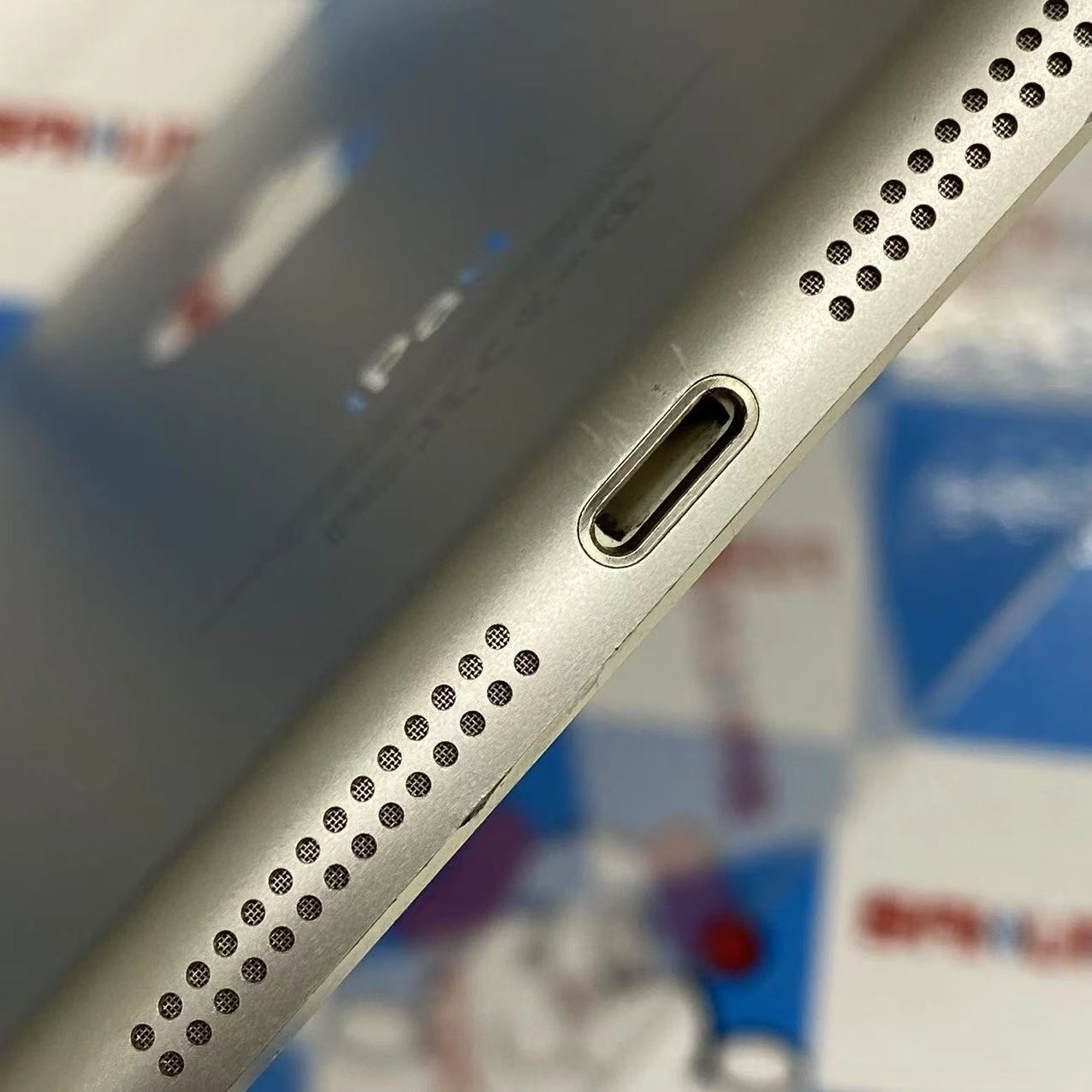 iPad mini 第1世代 Wi-Fiモデル 64GB シルバ- MD533J/A