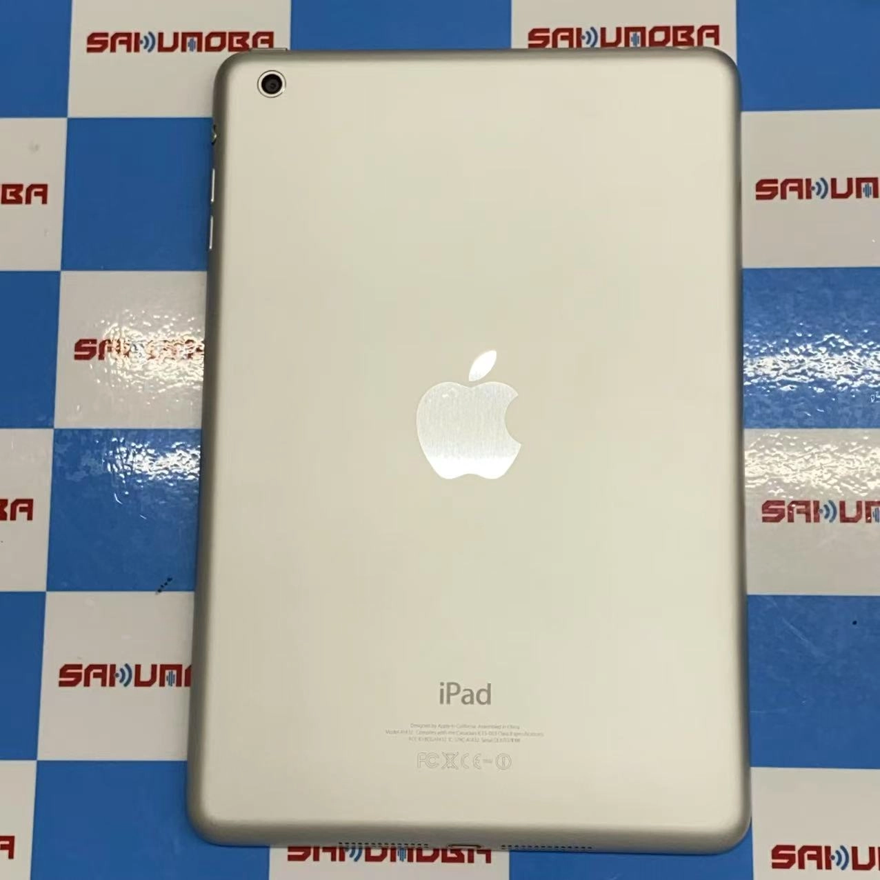 iPad mini 第1世代 Wi-Fiモデル 64GB シルバ- MD533J/A