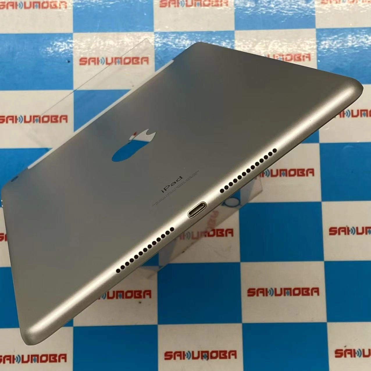 iPad 第9世代 Wi-Fi+Cellularモデル 64GB シルバー NK493J/A SIMフリー