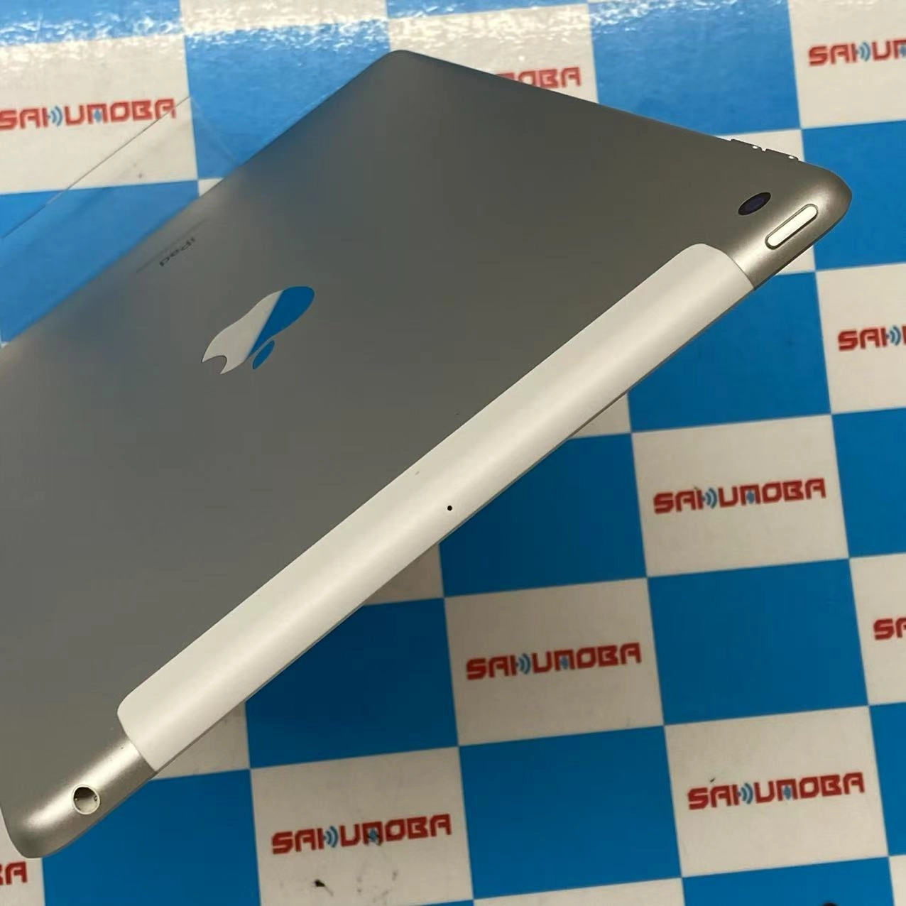 iPad 第9世代 Wi-Fi+Cellularモデル 64GB シルバー NK493J/A SIMフリー
