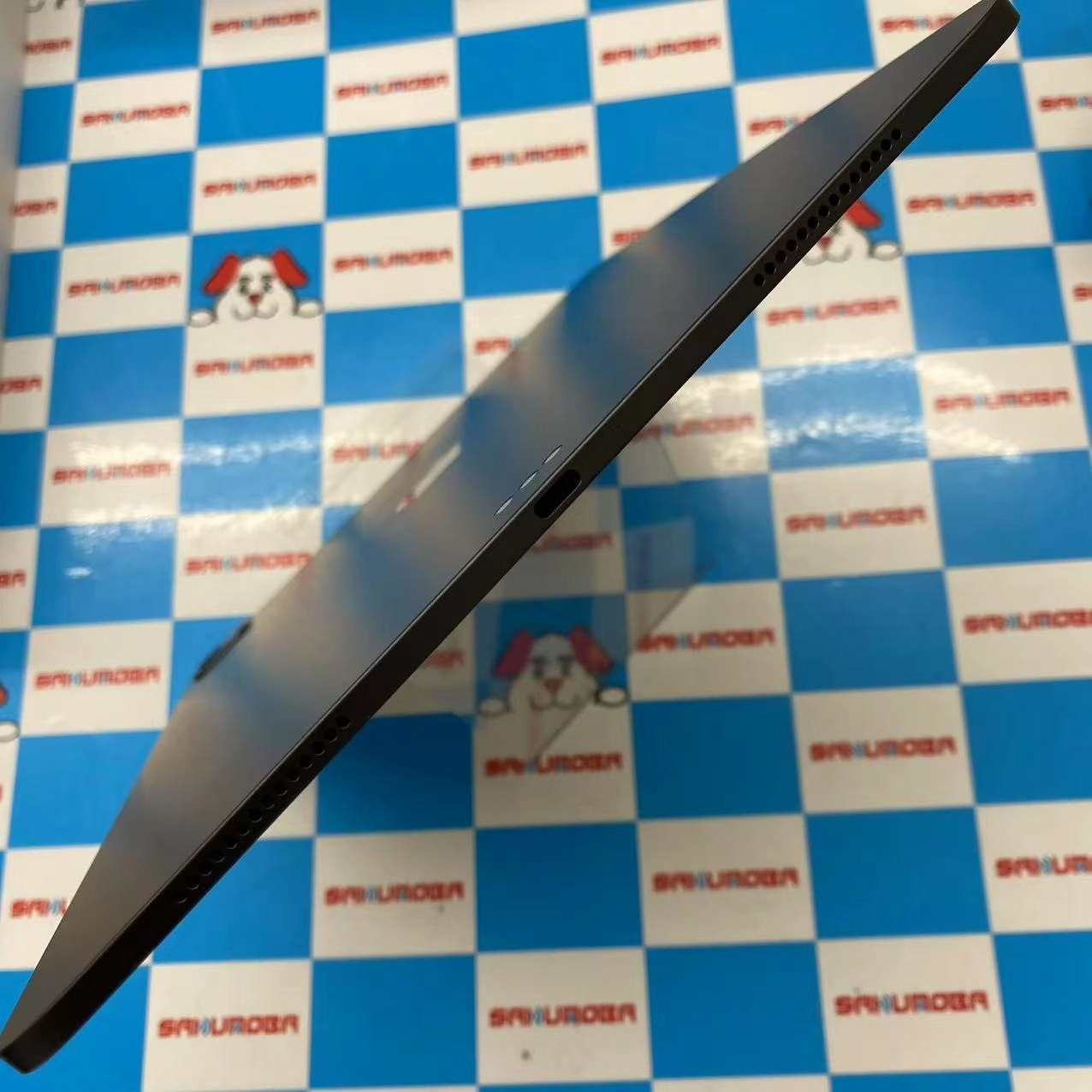 iPad Pro 13インチ 第1世代 Wi-Fiモデル 256GB スペースブラック MVX23J/A 開封未使用品