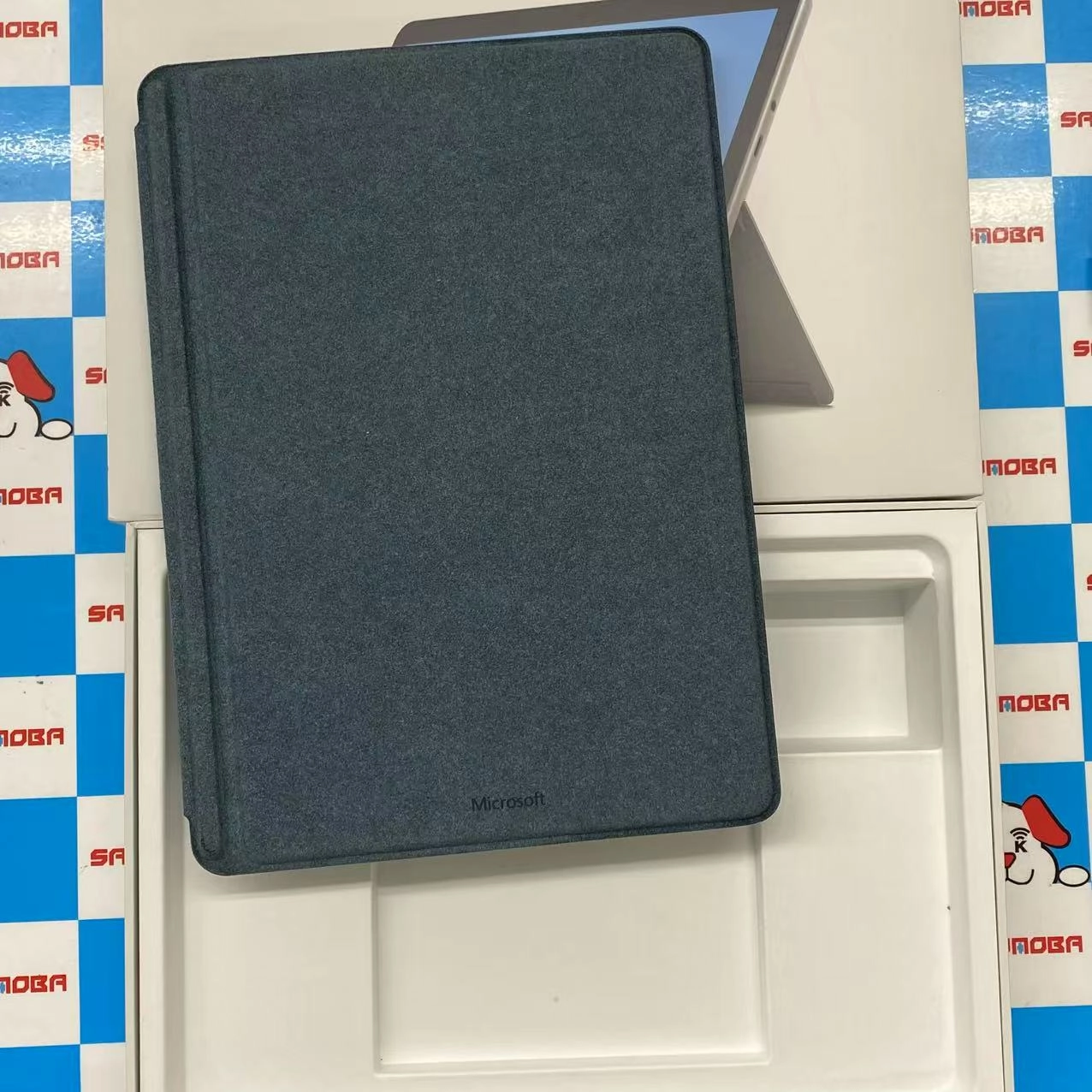 Microsoft Surface Go 3 Wi-Fiモデル 8GB/128GB プラチナ 8VA-00015