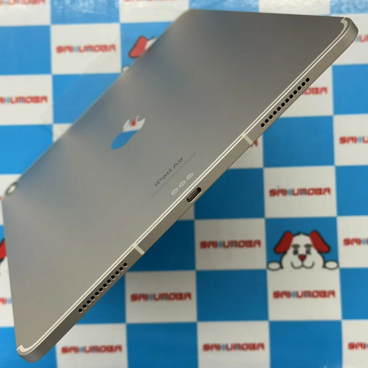 iPad Air 13インチ 第6世代 Wi-Fi + Cellular 128GB スターライト MV6T3J/A SoftBank版SIMフリー 新品同様