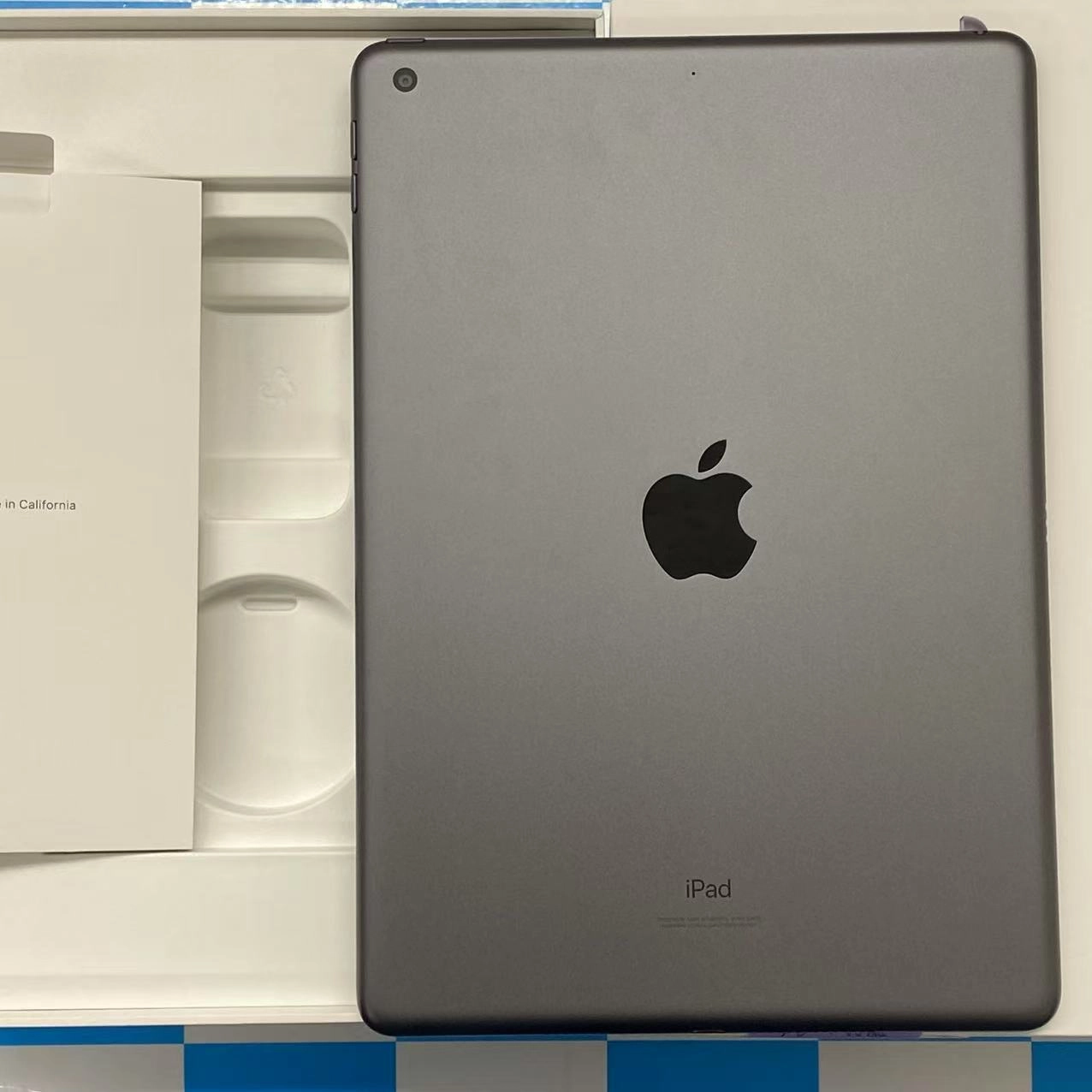 iPad 第9世代 Wi-Fiモデル 64GB スペースグレイ MK2K3J/A 美品