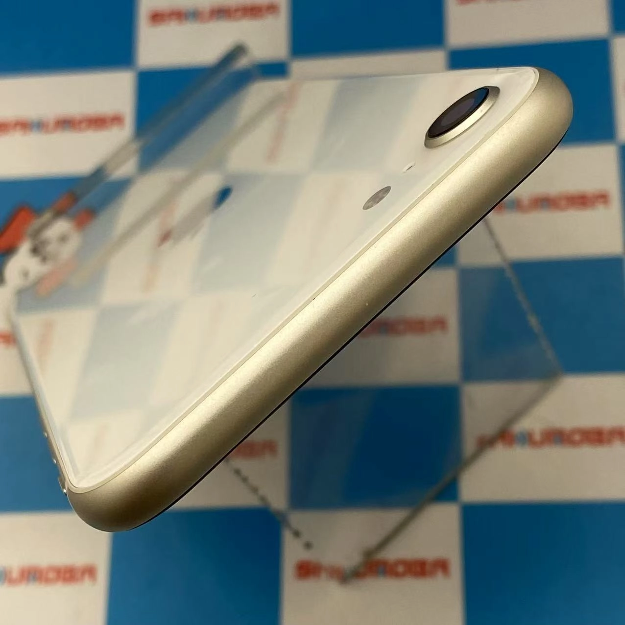 iPhoneSE 第3世代 64GB スターライト MMYD3J/A 楽天モバイル版SIMフリー 美品